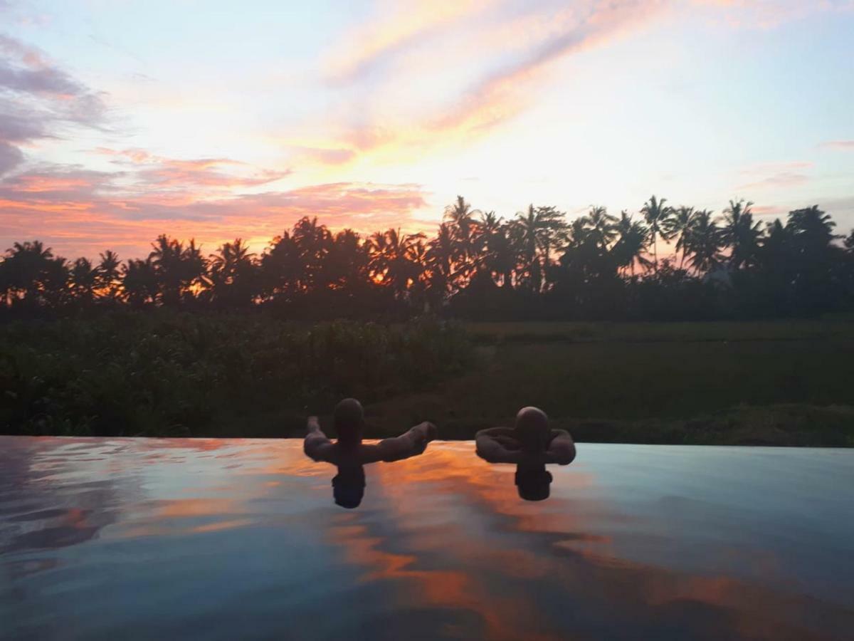 Villa Balinese Luxurious Elegance Ubud Buitenkant foto